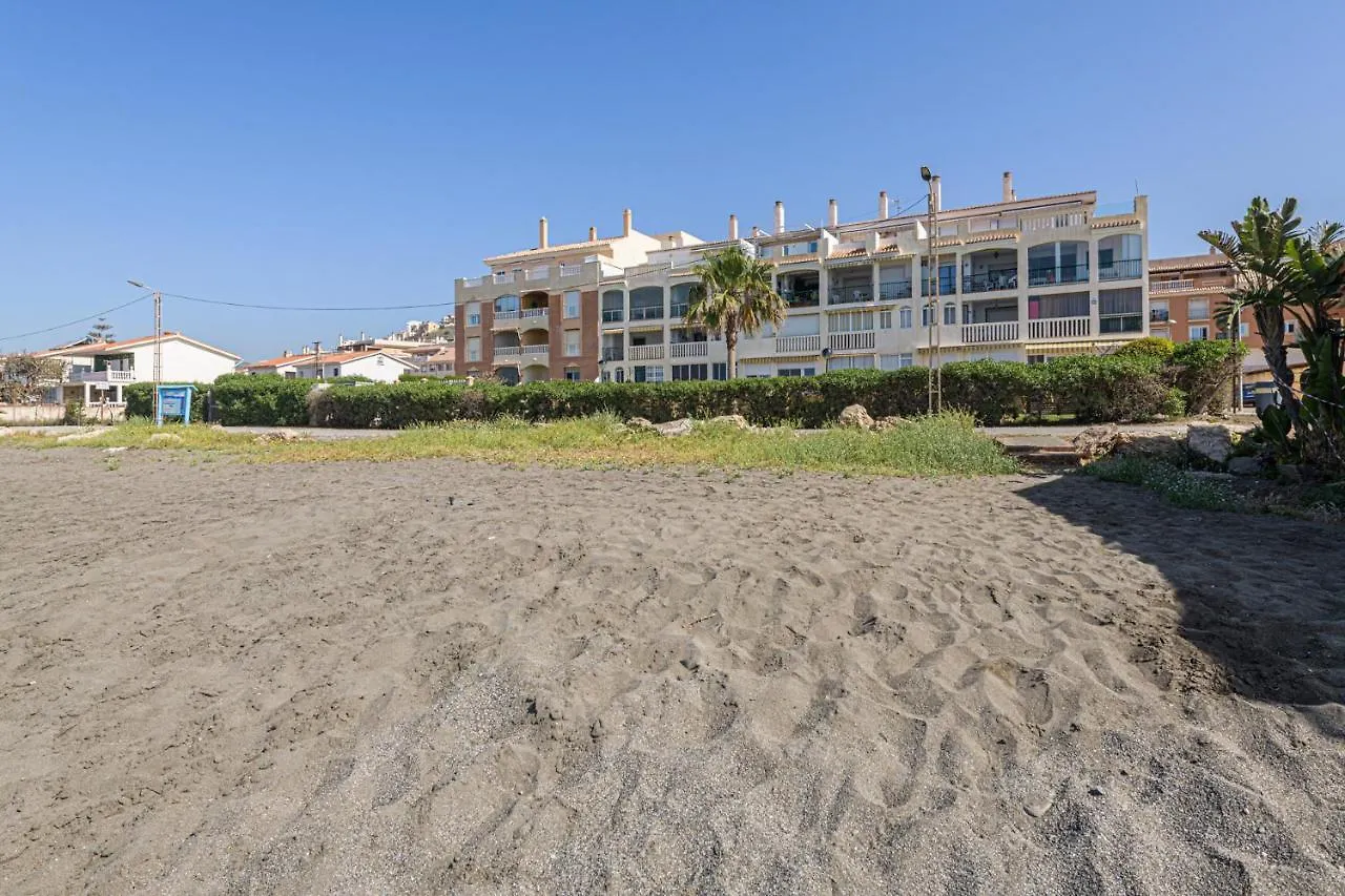 Wintowinrentals Amazing Front Sea View & Relax 托雷德本纳贾尔邦 西班牙
