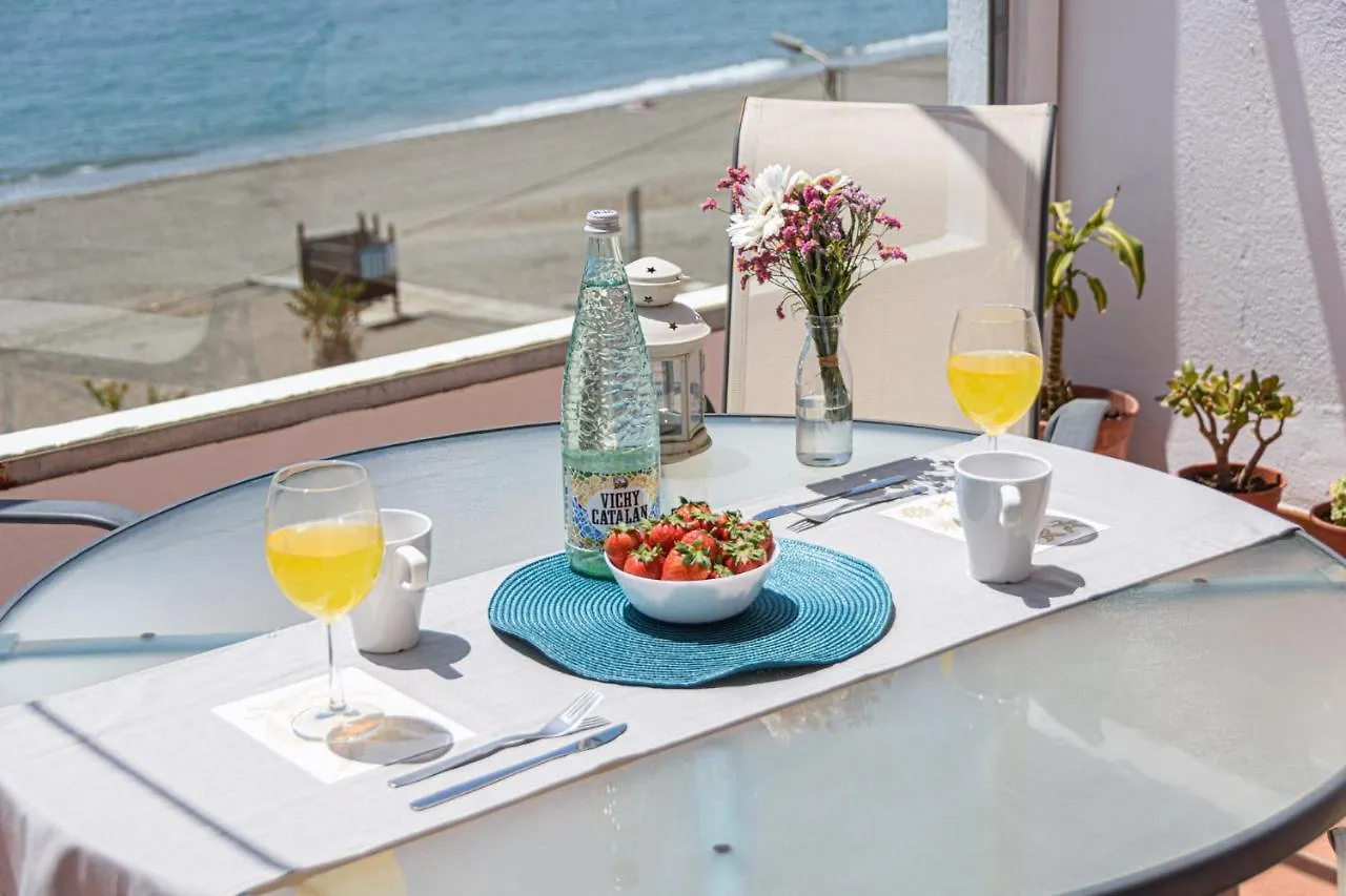 Wintowinrentals Amazing Front Sea View & Relax 托雷德本纳贾尔邦